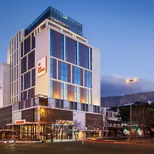 Sunsquare Bowl Кейптаун